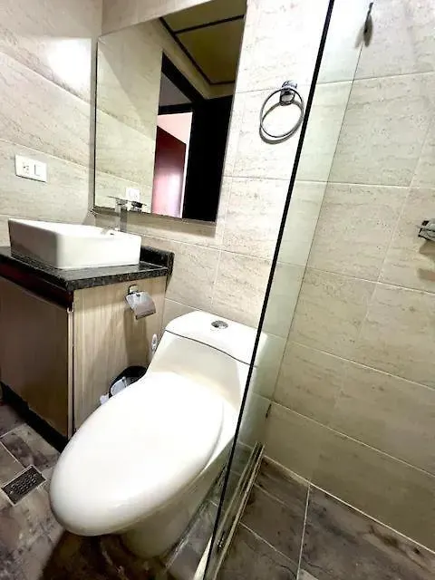 Provenza Street Medellin Living Work And Study 아파트 콜롬비아